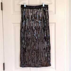(New) Pencil line Sequin skirt